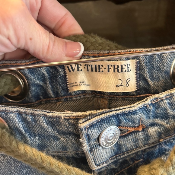 We The Free Blue barrel Jeans with Green Tie - Picture 9 of 12